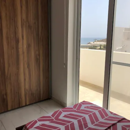 Lejlighed Penthouse In With Panoramic Views: 3 Bedrooms, 2 Baths *